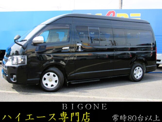 トヨタハイエースワゴン グランドキャビン